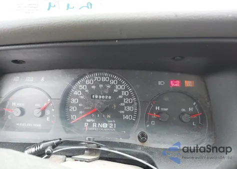 2005 Ford Crown Victoria Police from USA, damaged, VIN 2FAHP71W15X147808